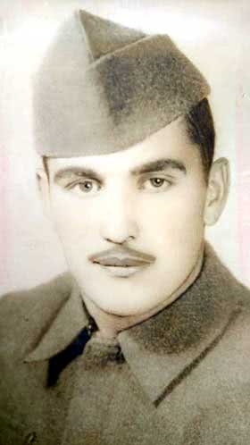 Mustafa Karaduman askerde.
