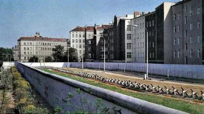 Berlin Duvarı, Bernauer Strasse, Berlin 1970&#039;ler