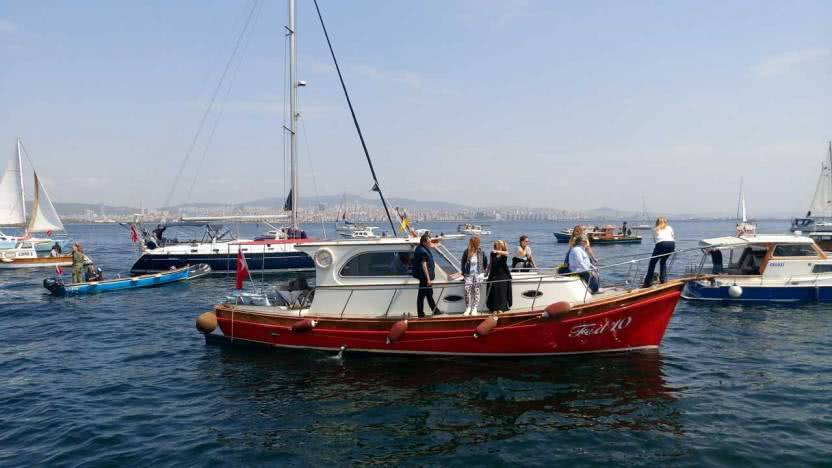 Adalar, deniz ve deniz yaşamı için eylemdeyiz!