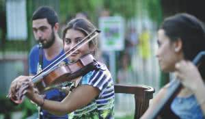 Bir müzisyenin gözünden: Bizim Adalar