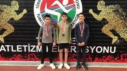 İstanbul Salon Atletizm yarışlarında dereceye girdiler